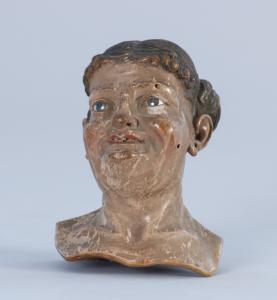 Naples, 18th century, Antique head of a character from the Neapolitan Nativity scene depicting an Old Common Woman, wood and glass